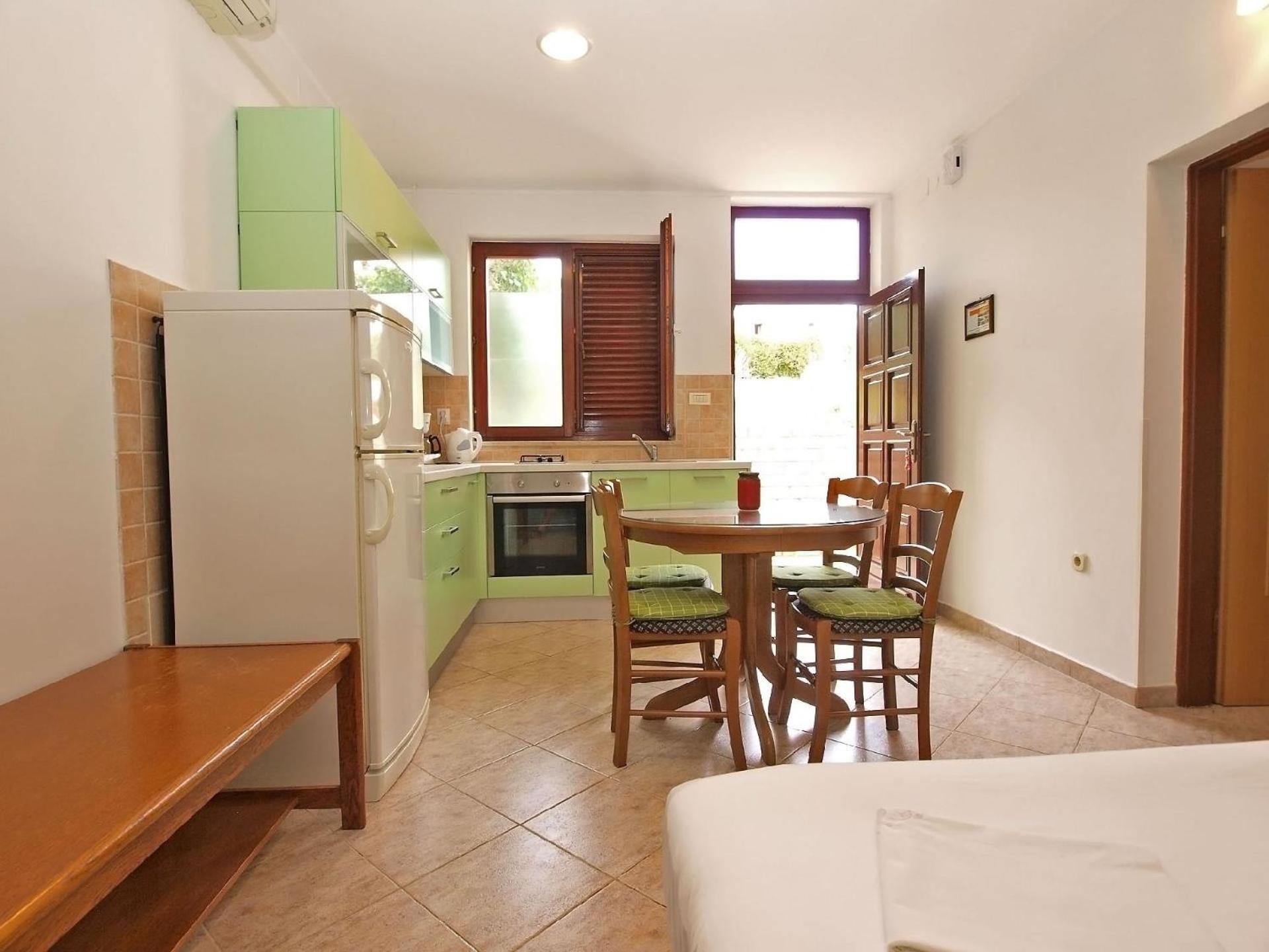 Apartman Fuer 5 Personen Ca 45 Qm In Pula, Istrien Istrische Riviera *